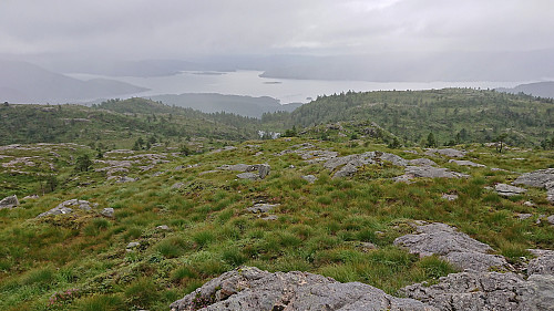 Looking back down at Mjangerssetret from Hellebergsåta
