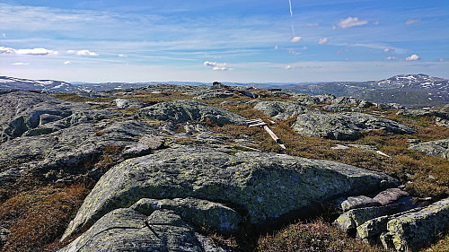 The highest point at Storebrekkuna with Kvitanosi to the right