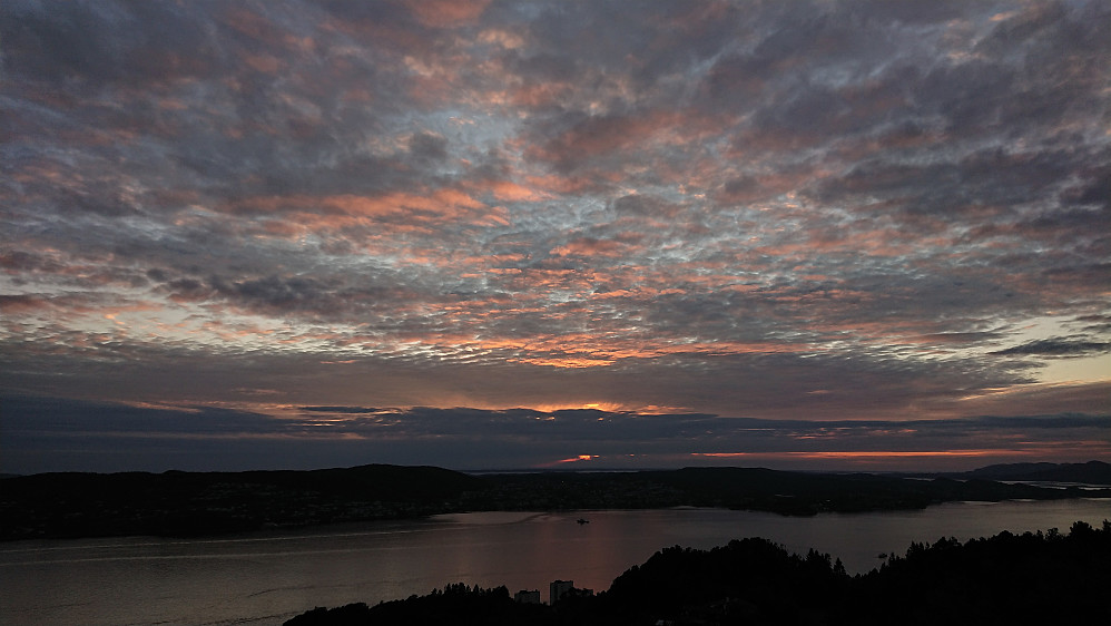 Sunset above Askøy from Ørneberget