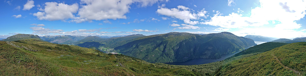 View east from Steinsethorgi utsiktspunkt