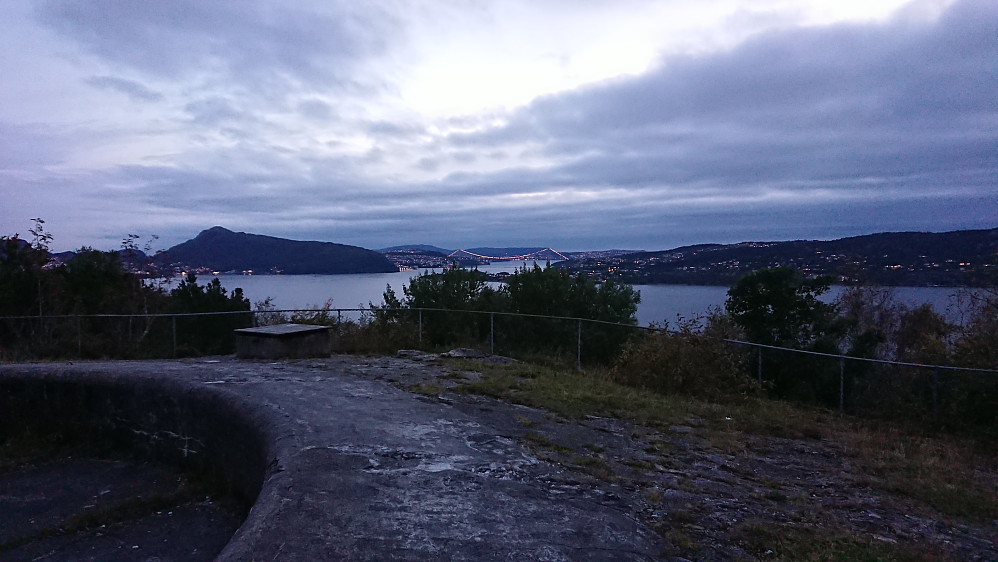 Towards Askøybroen from Hellen festning