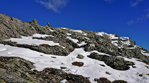 The final ascent to the summit of Store Finsenuten