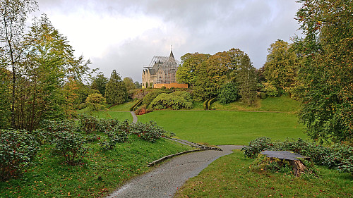 The castle at Gamlehaugen from the southwest