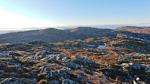 Yndesdalsnakken and Stendarskarfjellet from Stigen