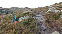 The trail to Rambua