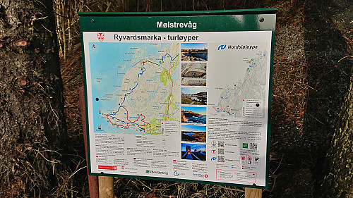 Lots of hiking options in Ryvardsmarka