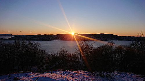 The sunset above Askøy from Hellen festning