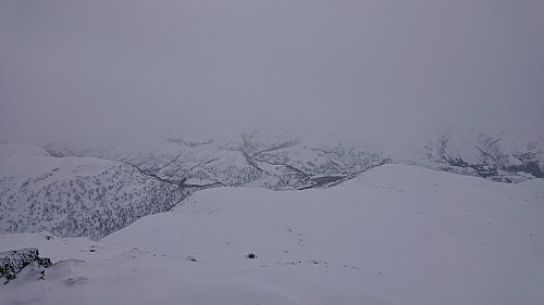 Down into Bergsdalen from Kjerringfjellet