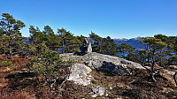 The summit of Vardafjellet