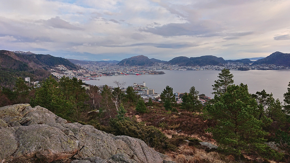 Towards the Bergen city center from Ørneberget