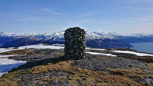 The summit cairn at Gråfjellet