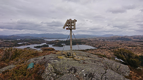 Northeast from the trig marker at Storås