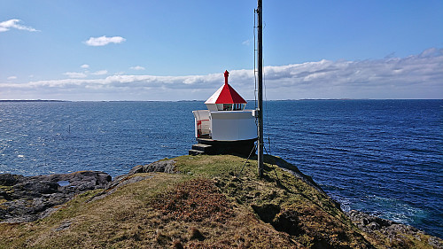 The small lighthouse at the northwestern tip of the island
