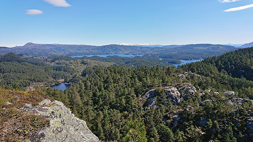Southeast from Vardafjellet with Tysnessåta to the left
