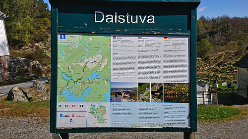 Sign at the parking lot for Dalstuva