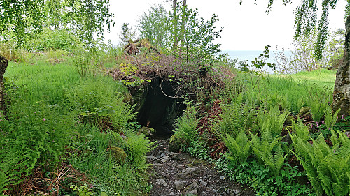 Short tunnel to a viewpoint at Haugsneset