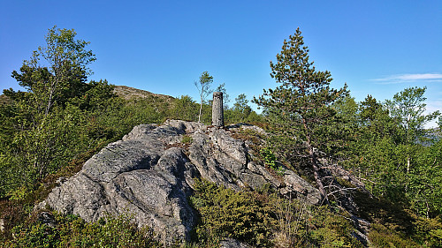 The trig marker at Gløvrehaugen