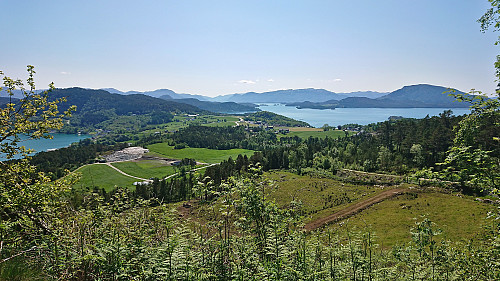 South from the ascent with Borgundøy to the right