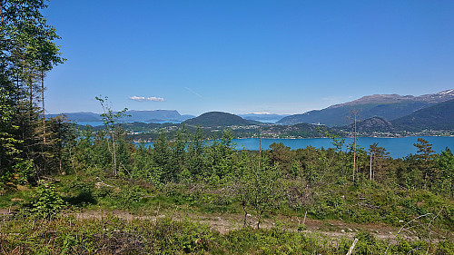 Towards Kallestadåsen from Toftåsen with Hovlandsnuten in the background to the left