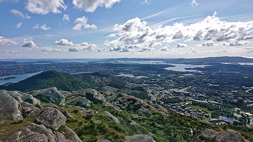 Southwest from Løvstakken