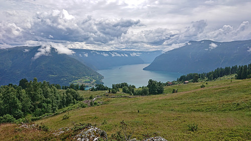 Urnes and Lustrafjorden from above Røymsstølen