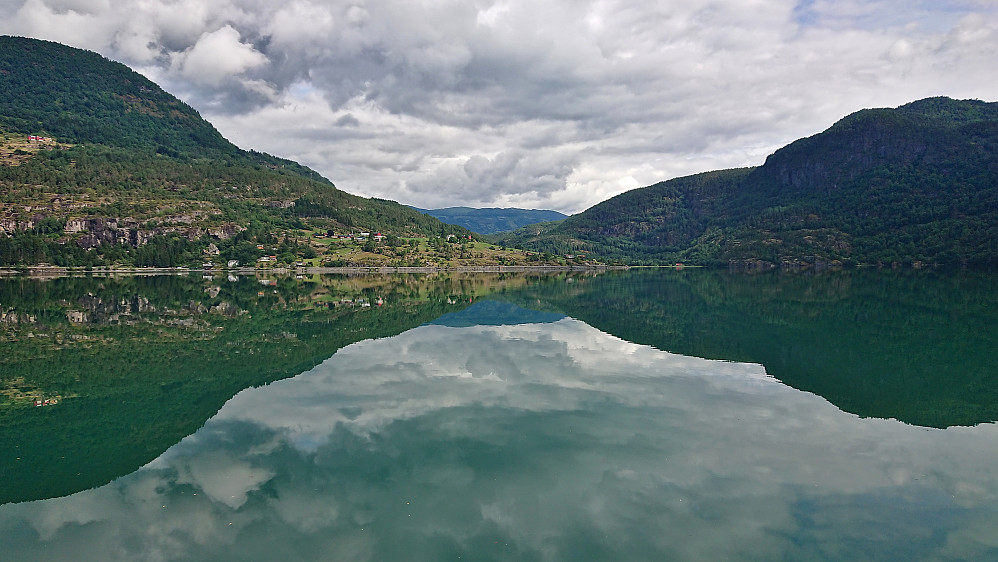 Barsnesfjorden
