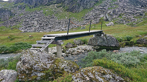 The wooden bridge in Fugladalen