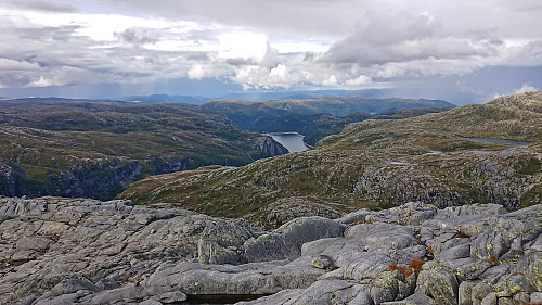 Årsdalsvatnet from Fridalsnova