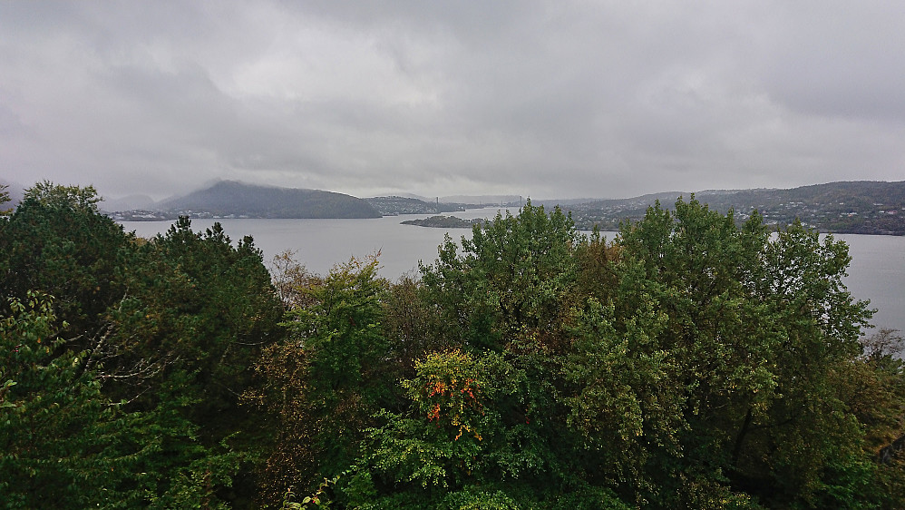 Towards Askøybroen from Hellen festning