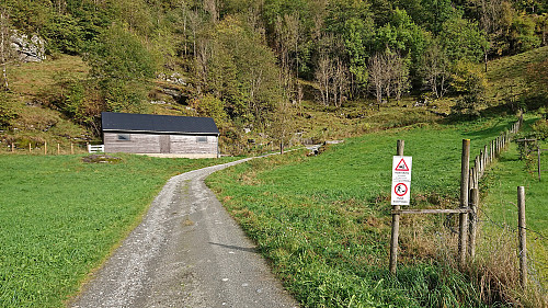 The start of Bakkavegen at Spildo