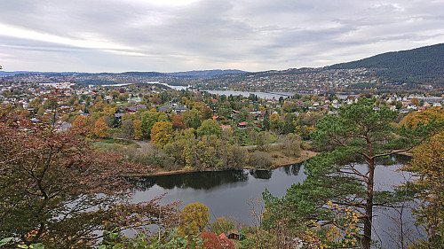West/northwest from Rambjørga across Myravatnet and Nordåsvatnet
