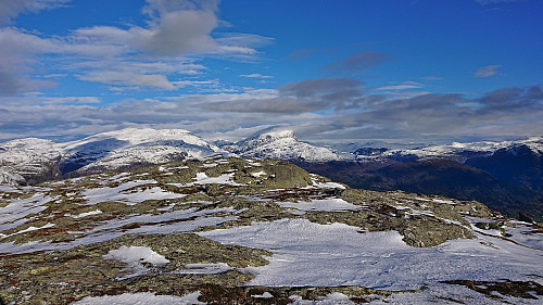 Looking back at Vassfjøro from the summit of Kvasshovden