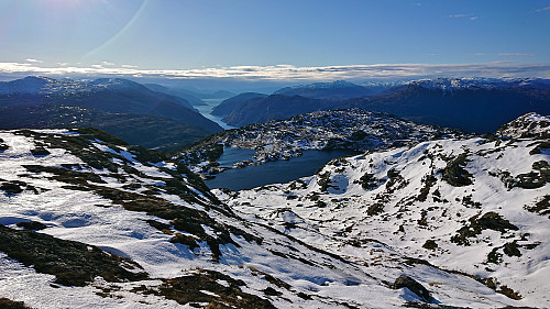 Descending towards Svortetjørn