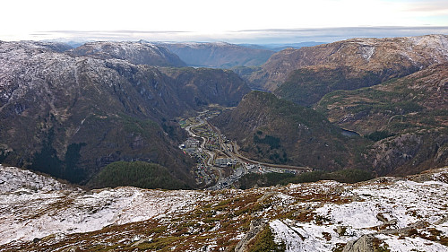 Looking down at Dale and Beitelen from west of the summit