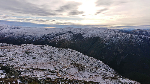 Towards Storafjellet (on the south side of Bergsdalen) from Kvamsnova