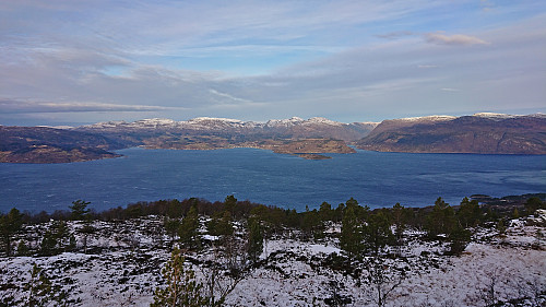 Hardangerfjorden from Gaddane (with Norheimsund, Øystese and Fyksesund)