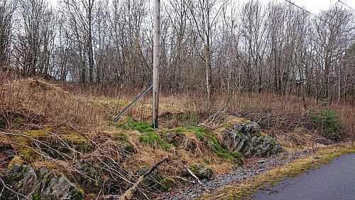 The short off-trail walk to Espeland søyle