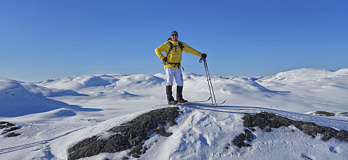Endre at the top of Raudeggi
