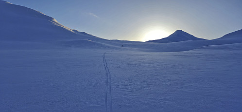 The start of the ascent to Såta