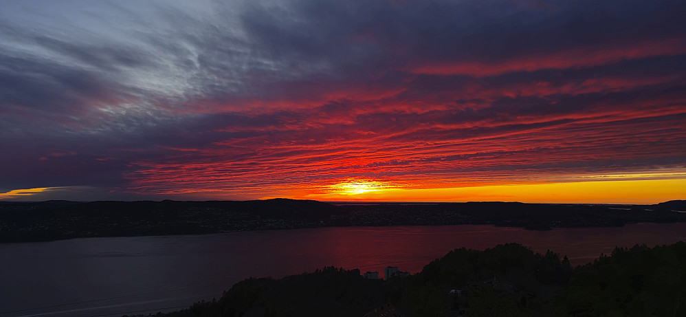 Sunset from west of the summit of Ørneberget