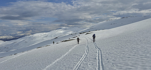 Lønahorgi finally getting closer from east of Storebrekkuna