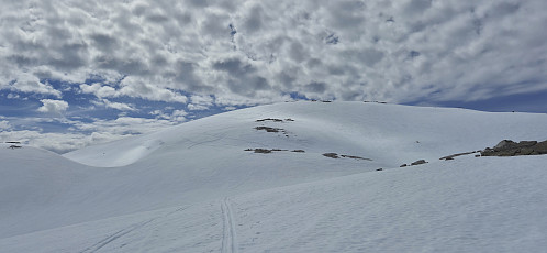 Approaching the summit plateau
