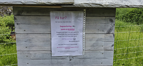 Parking space at the end of Nordheimsvegen
