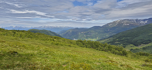 Towards Vik from Liabu