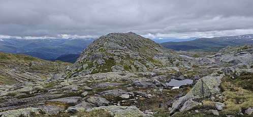 Approaching Løva