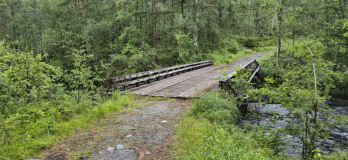 One of several river crossings on the way to Ulvvatnet