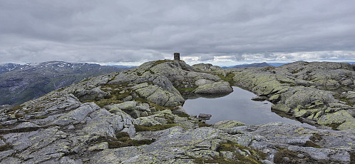 Approaching the summit of Høgafjellet