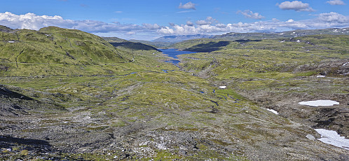 Descending towards Skjelingavatnet