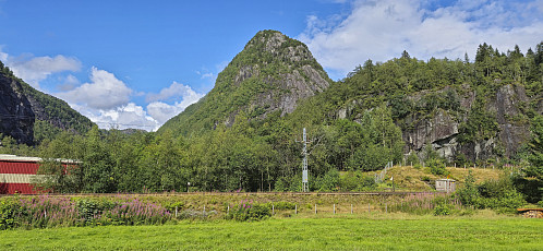 Beitelen from the southwest