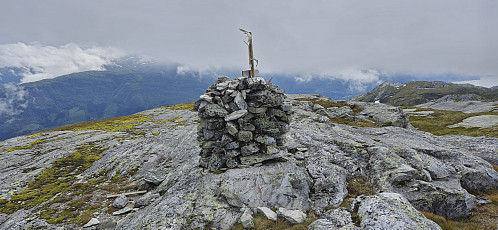 The cairn at Grimsnuten